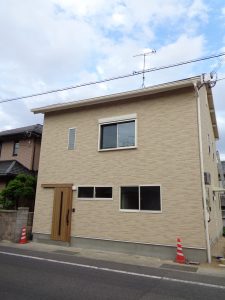 外壁の貼替・玄関引戸交換と室内のリフォーム／淡路島／淡路市／Ｋ様邸　