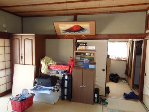 外壁の貼替・玄関引戸交換と室内のリフォーム／淡路島／淡路市／Ｋ様邸　