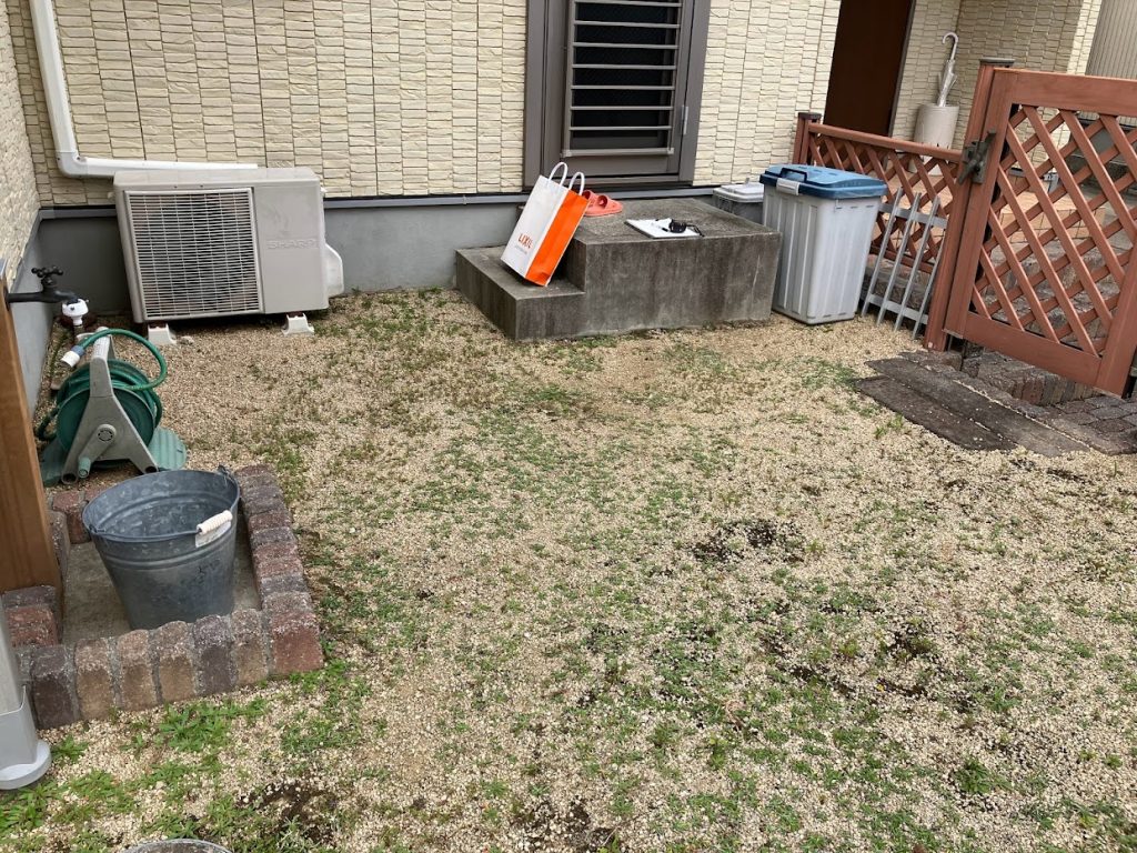 庭を人工芝でリフォームしてドックランに／淡路島／淡路市