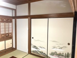 壁の塗り替えと床の重ね張りで和モダンテイストのお家に／淡路島／淡路市
