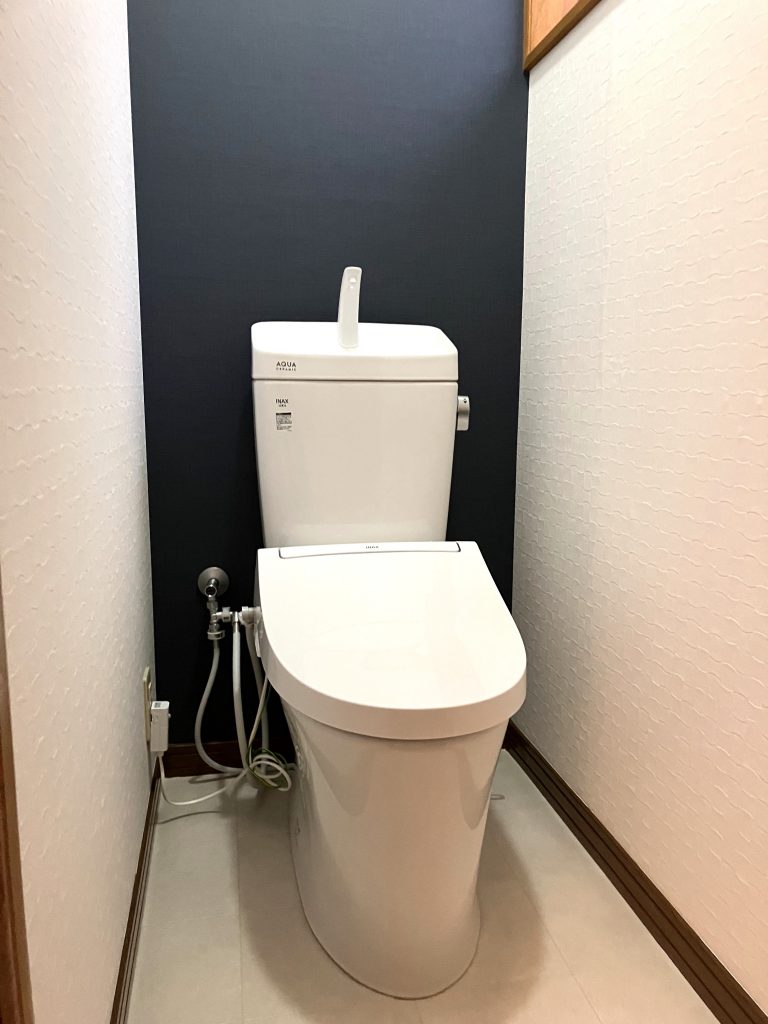 毎日使う場所だからこそ快適に｜トイレ交換＆内装リフォームで気分も前向きに／淡路島／淡路市