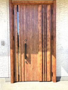 採風タイプで玄関の風通し改善｜LIXILリシェントをカバー工法で施工／淡路島／淡路市