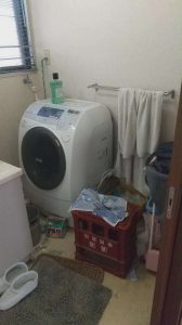 洗面所リフォーム｜LIXILピアラ採用＆サンゲツ素材で明るく清潔に／淡路島／淡路市