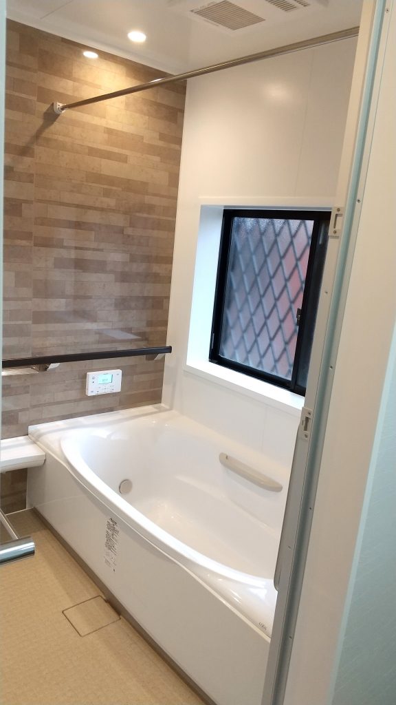 システムバス交換事例｜LIXILアライズKタイプで快適な入浴空間へ／淡路島／淡路市