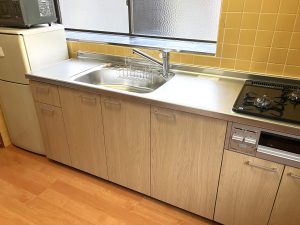 キッチン交換と床リフォーム｜収納力アップ＆明るく清潔な空間に生まれ変わりました／淡路島／淡路市