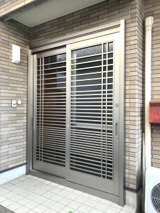 玄関引戸をLIXIL「リシェントS58型」に交換｜ランマなし仕様で開口高さアップ！／淡路島／淡路市