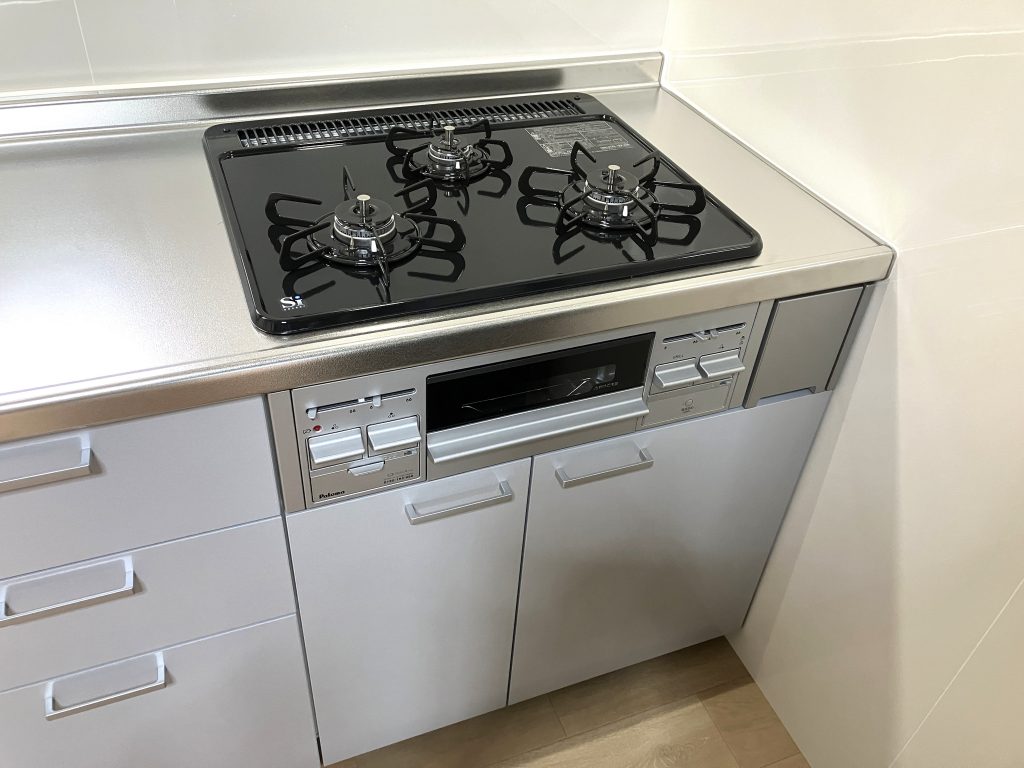 LIXIL「シエラ」採用のキッチン交換｜掃除しやすく明るい空間に生まれ変わりました／淡路島／淡路市