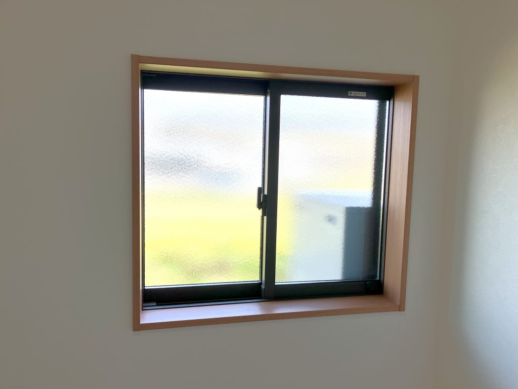 浴室・脱衣室をまとめてリフォーム｜システムバス＋無垢フローリングであたたかく心地よい水まわりに／淡路島／淡路市