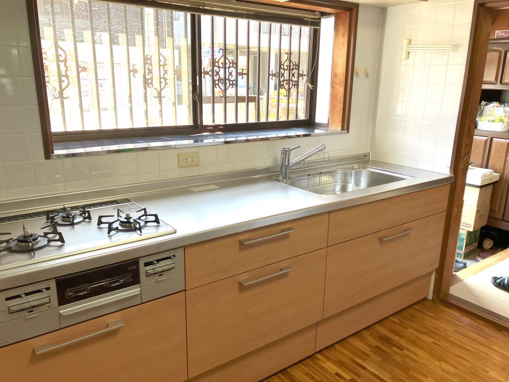 キッチン・洗面台を同時に交換｜経年劣化を機に水まわりをすっきり快適にリフォーム／淡路島／淡路市