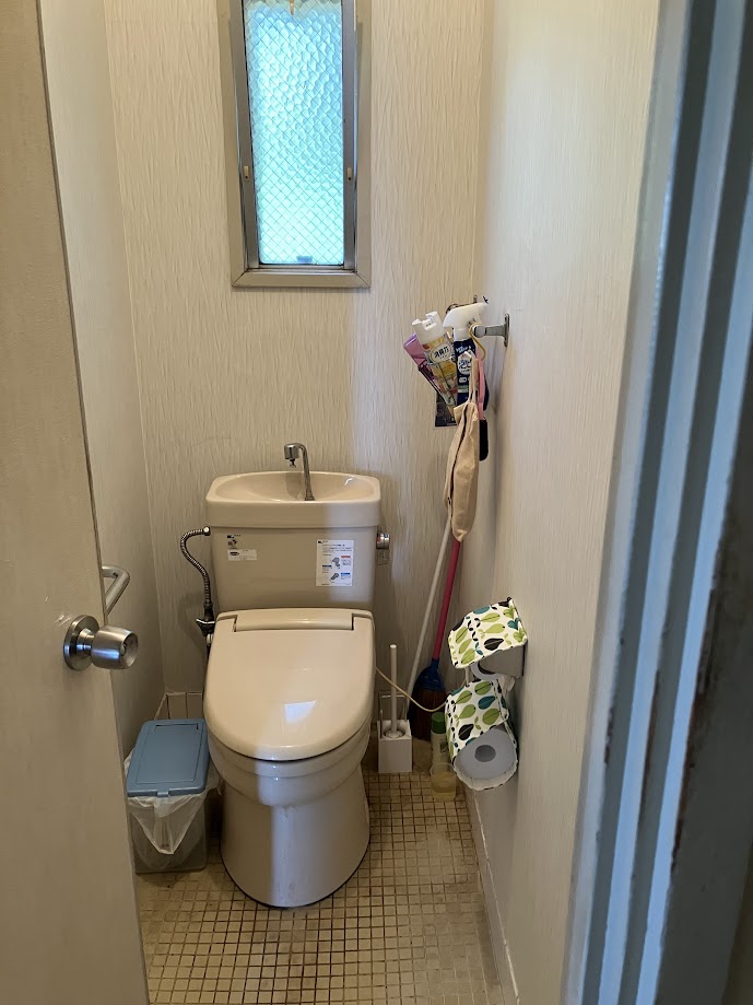 LIXILアメージュシャワートイレ設置｜浄化槽対応の快適トイレリフォーム事例／淡路島／淡路市